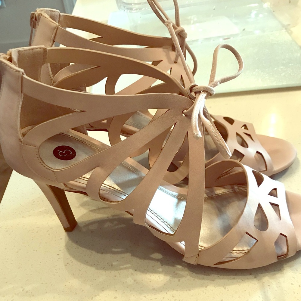 Nude heels